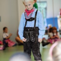 150925-OktoberfestBlauesHaus_066.jpg